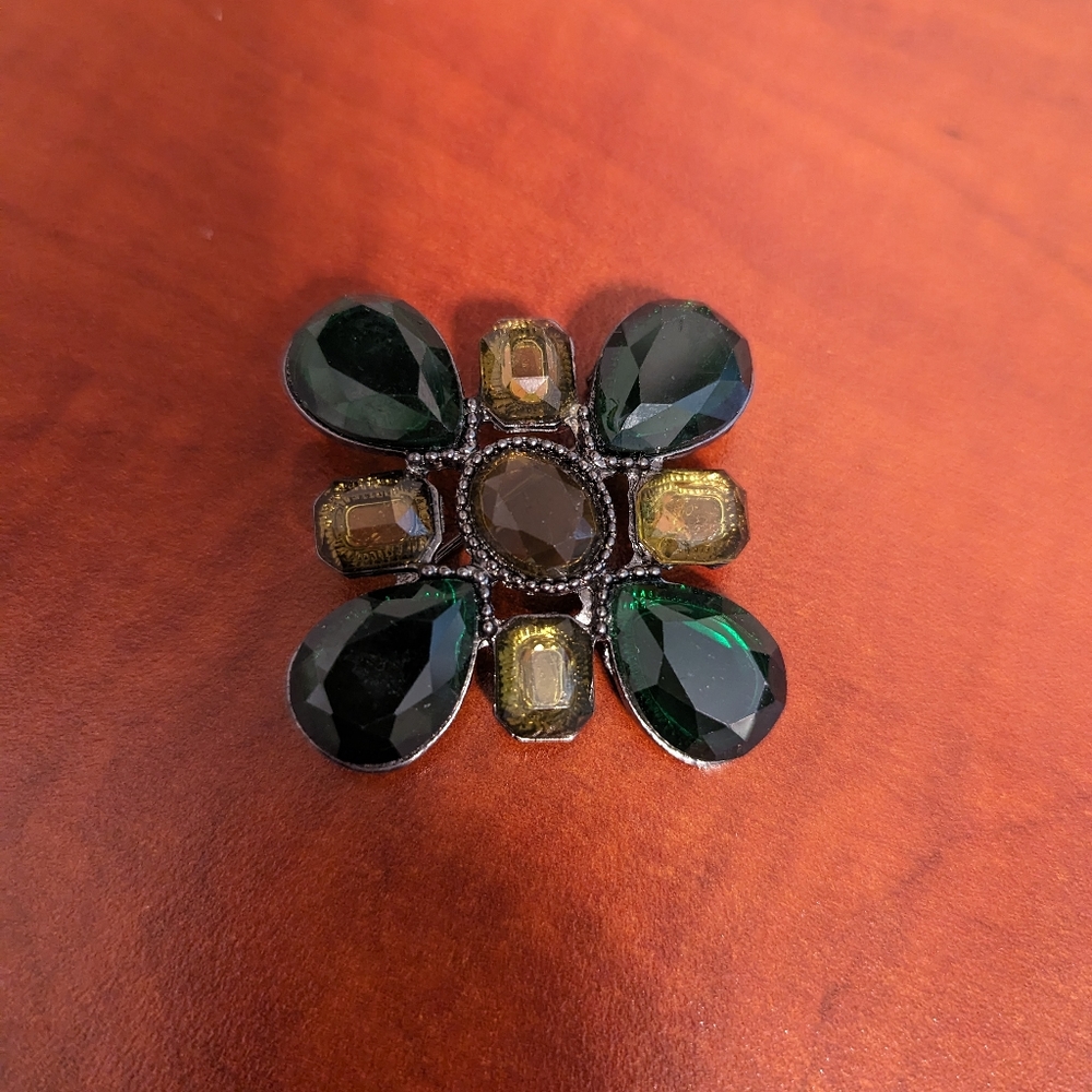 Brooch/Pin